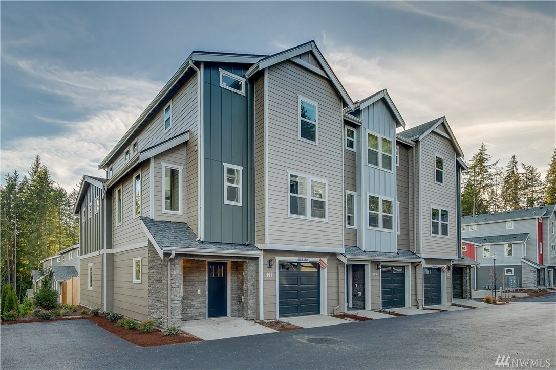 Property Photo: 1225 (Lot 22) Filbert Rd H1 WA 98036