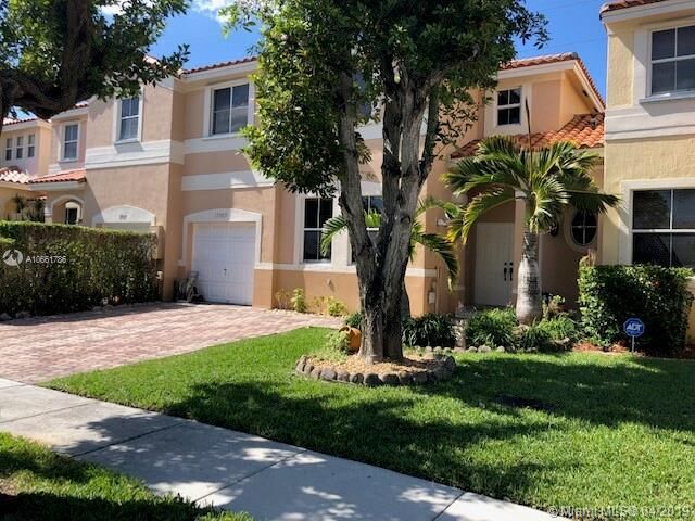 Property Photo: 17009 SW 33rd Ct FL 33027