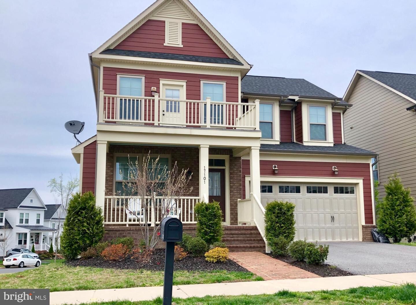 Property Photo: 17101 Sea Skiff Way VA 22026