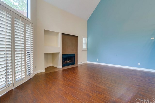 Property Photo:  190 N Singingwood Street 5  CA 92869 