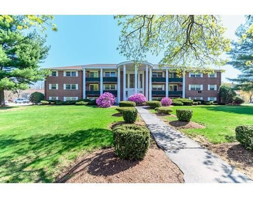 Property Photo:  247 North Main Street 11  MA 01810 