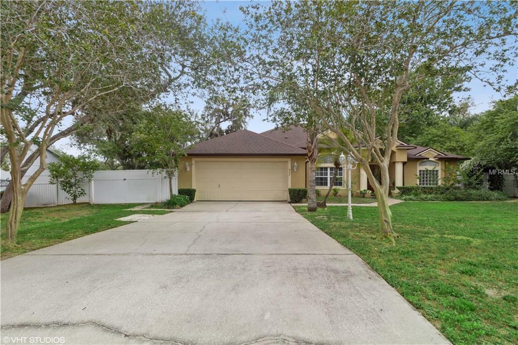 Property Photo:  957 Courtland Boulevard  FL 32738 