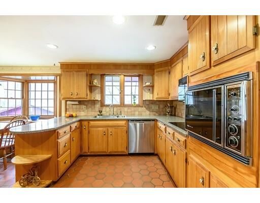 Property Photo: 7 Hunter Dr. MA 01810