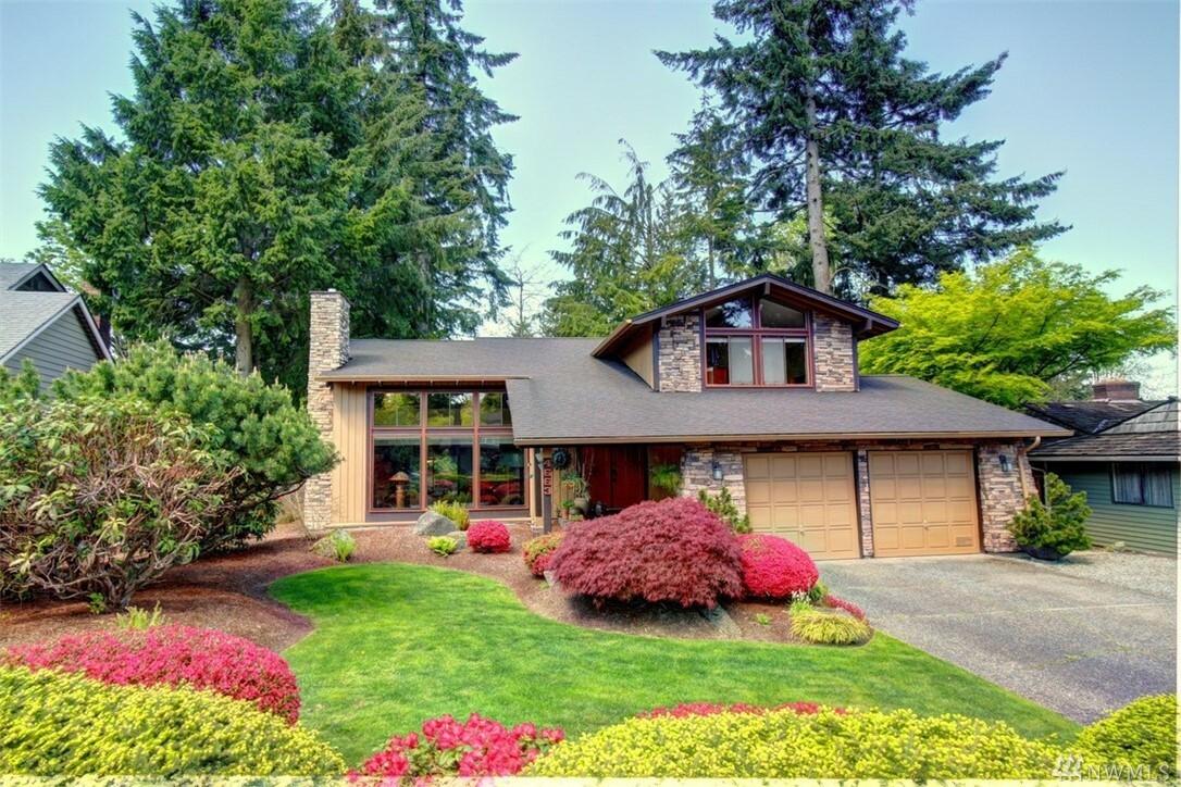 4663 150th Place SE  Bellevue WA 98006 photo