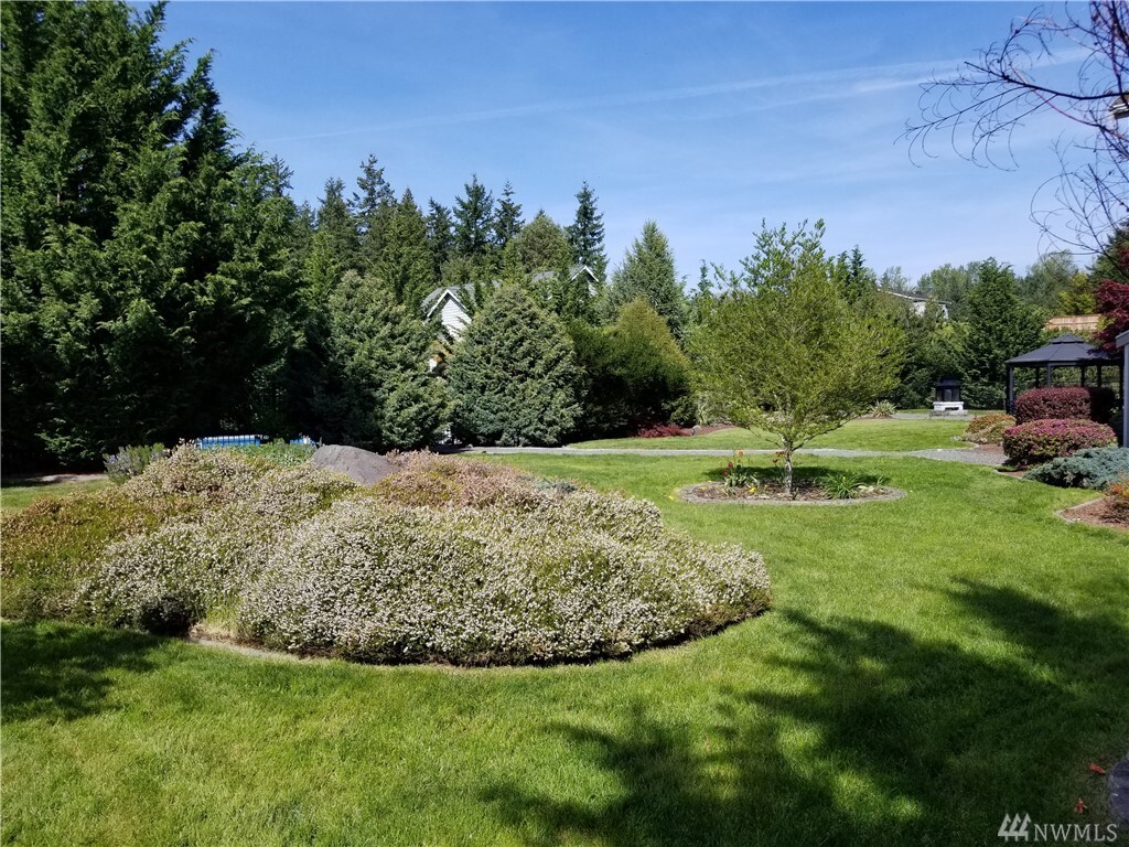 Property Photo: 420 Cessna Ct E WA 98328