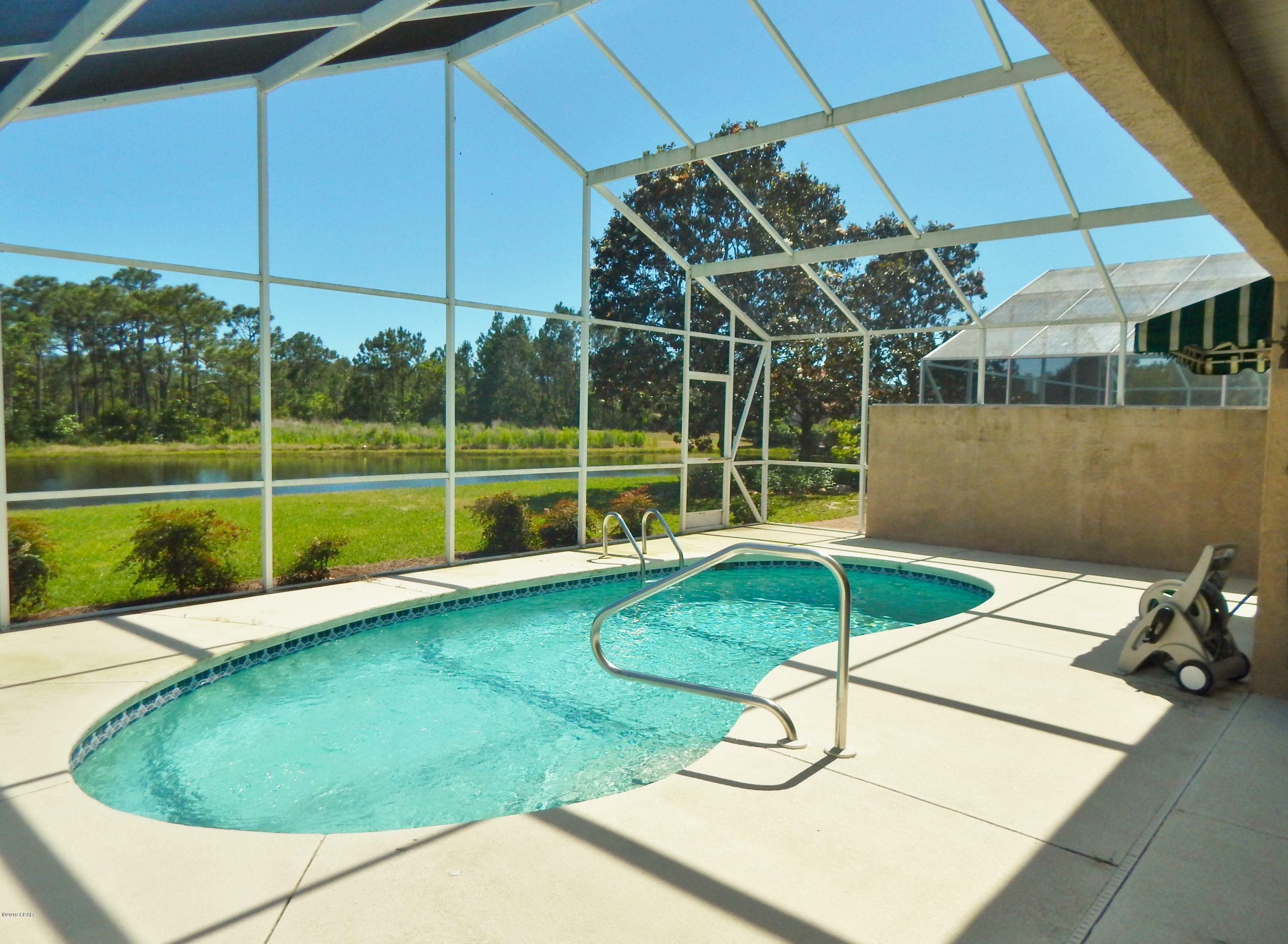 Property Photo:  219 S Glades Trail  FL 32407 