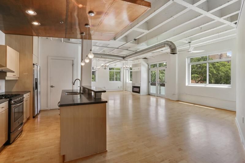 Property Photo:  805 Peachtree Street NE 304   30308 