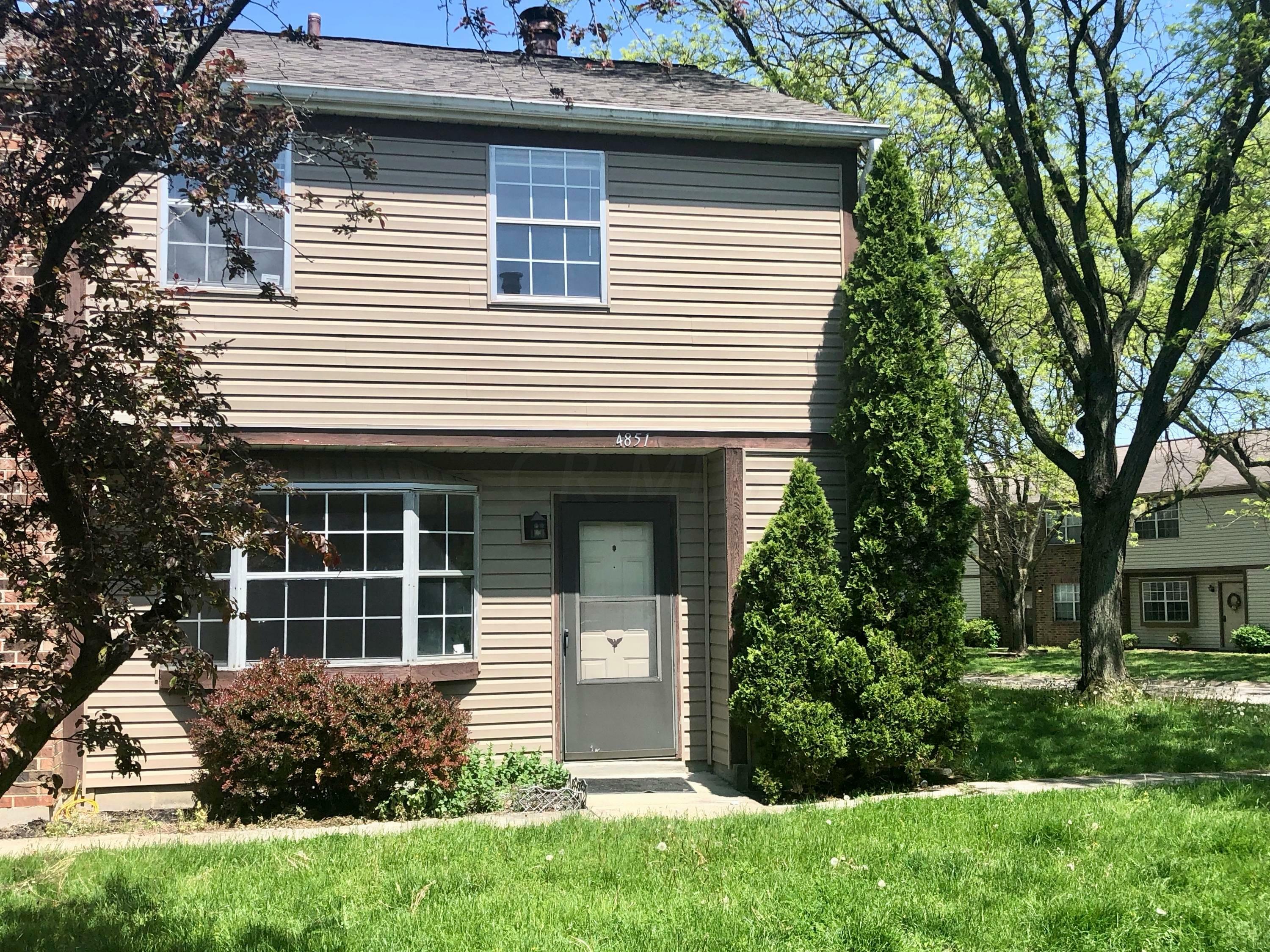 Property Photo: 4851 Farber OH 43221