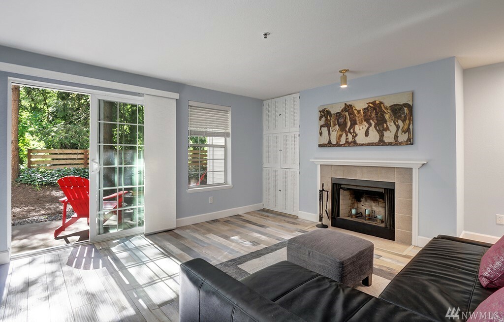 Property Photo: 580 Front St S A-102 WA 98027
