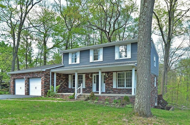 Property Photo:  213 Bradford Park Rd  PA 15005 