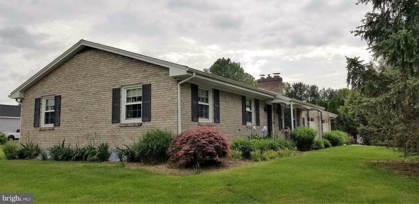 Property Photo: 10443 Monta Vista Drive PA 17268