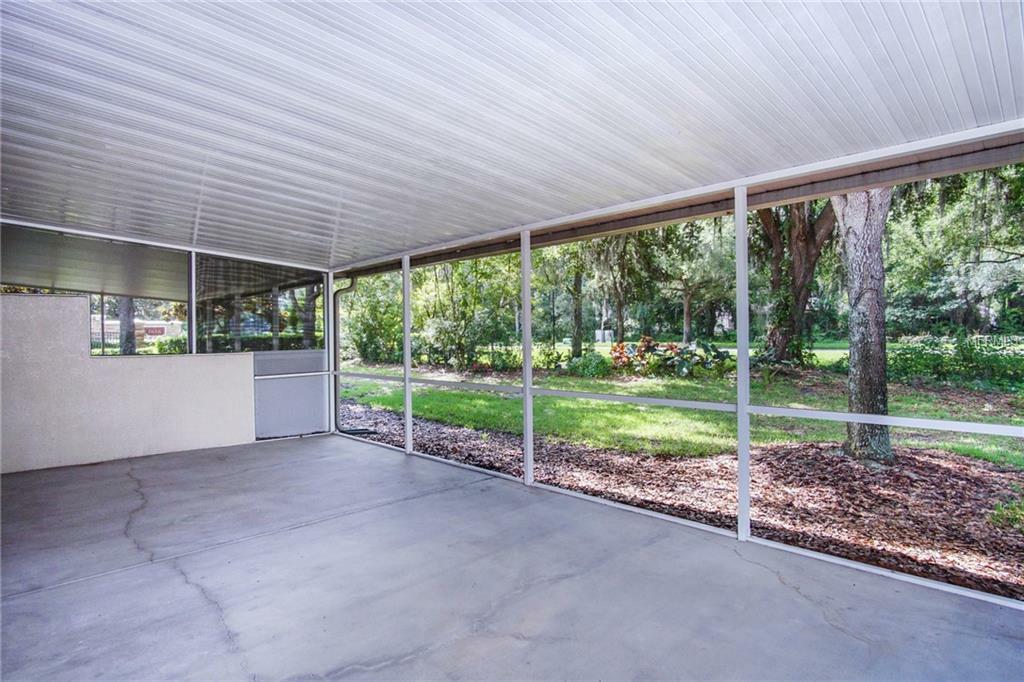 Property Photo:  15761 Phoebepark Avenue  FL 33547 