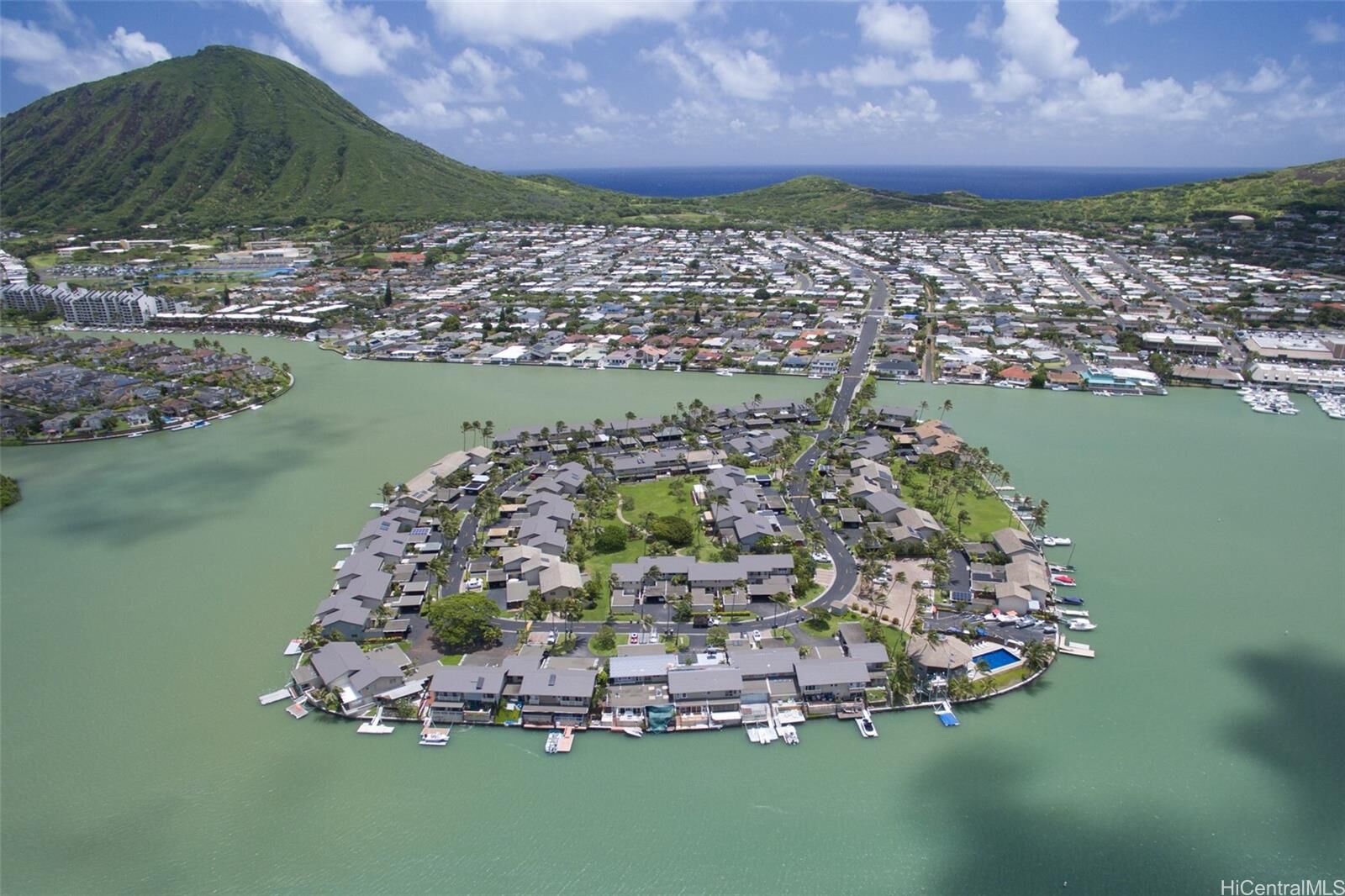 Property Photo: 604 Koko Isle Circle 1902 HI 96825