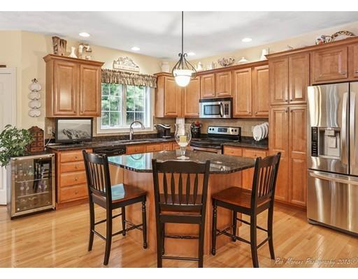 Property Photo: 7 Hastings Circle - Unit 59 MA 01844