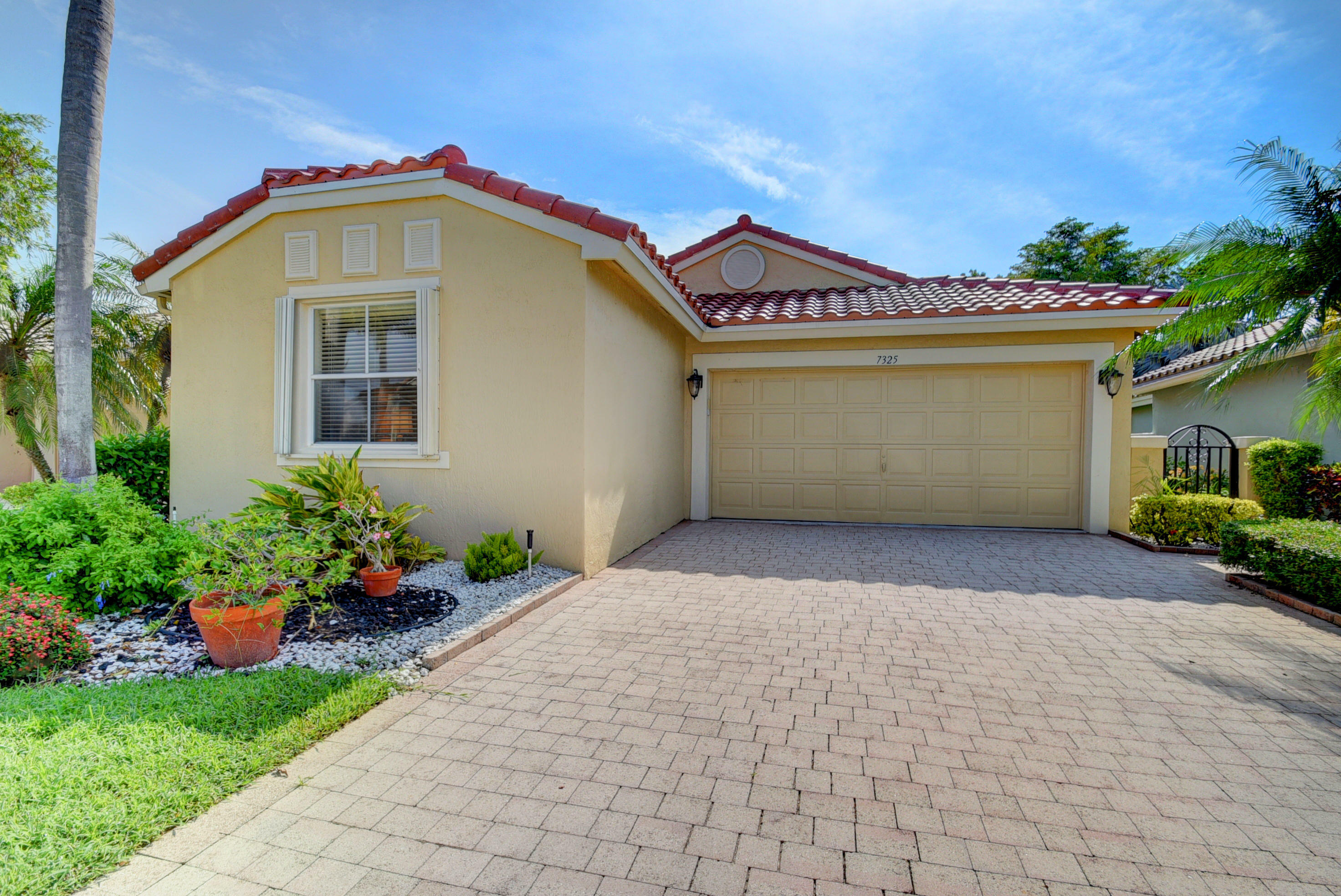 Property Photo:  7325 Chorale Road  FL 33437 