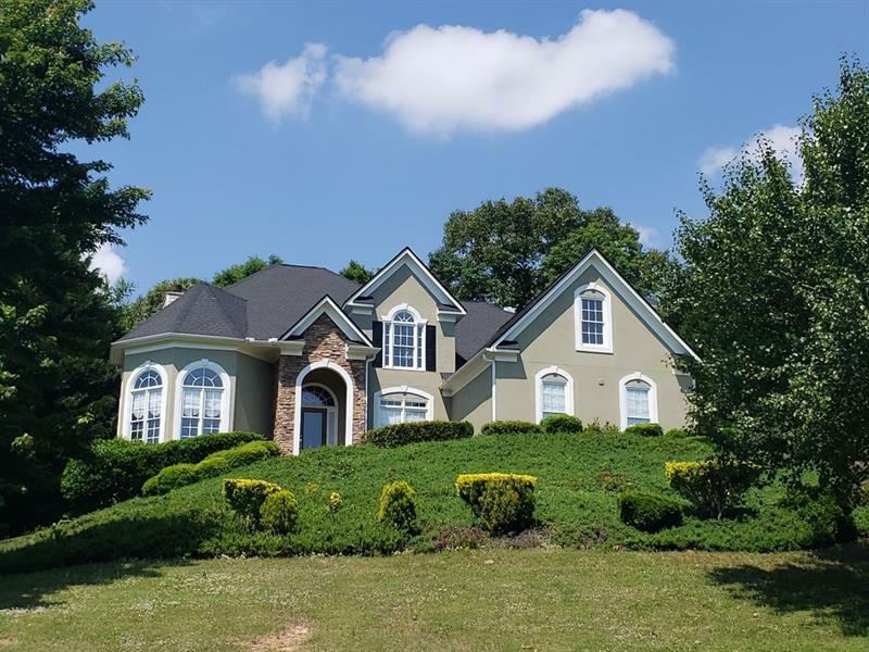 Property Photo: 3845 Overlake Drive 30041