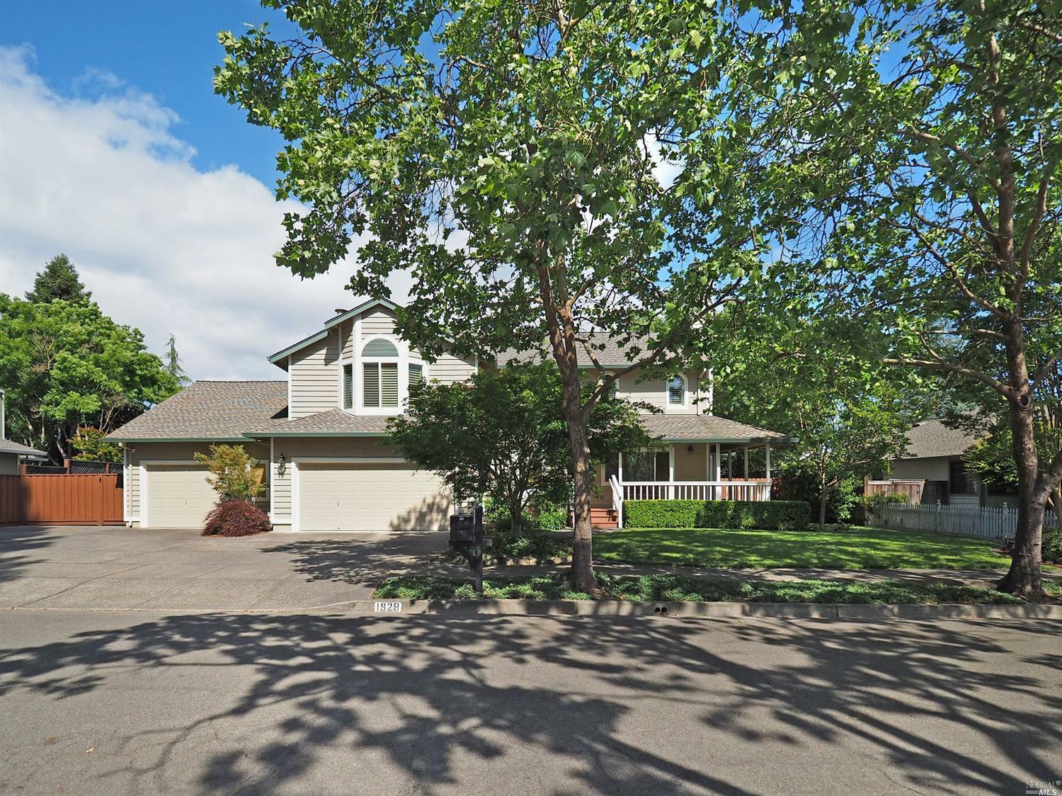 Property Photo: 1929 Belair Way CA 95403