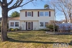 903 Blue Ridge Drive  Medford NY 11763 photo