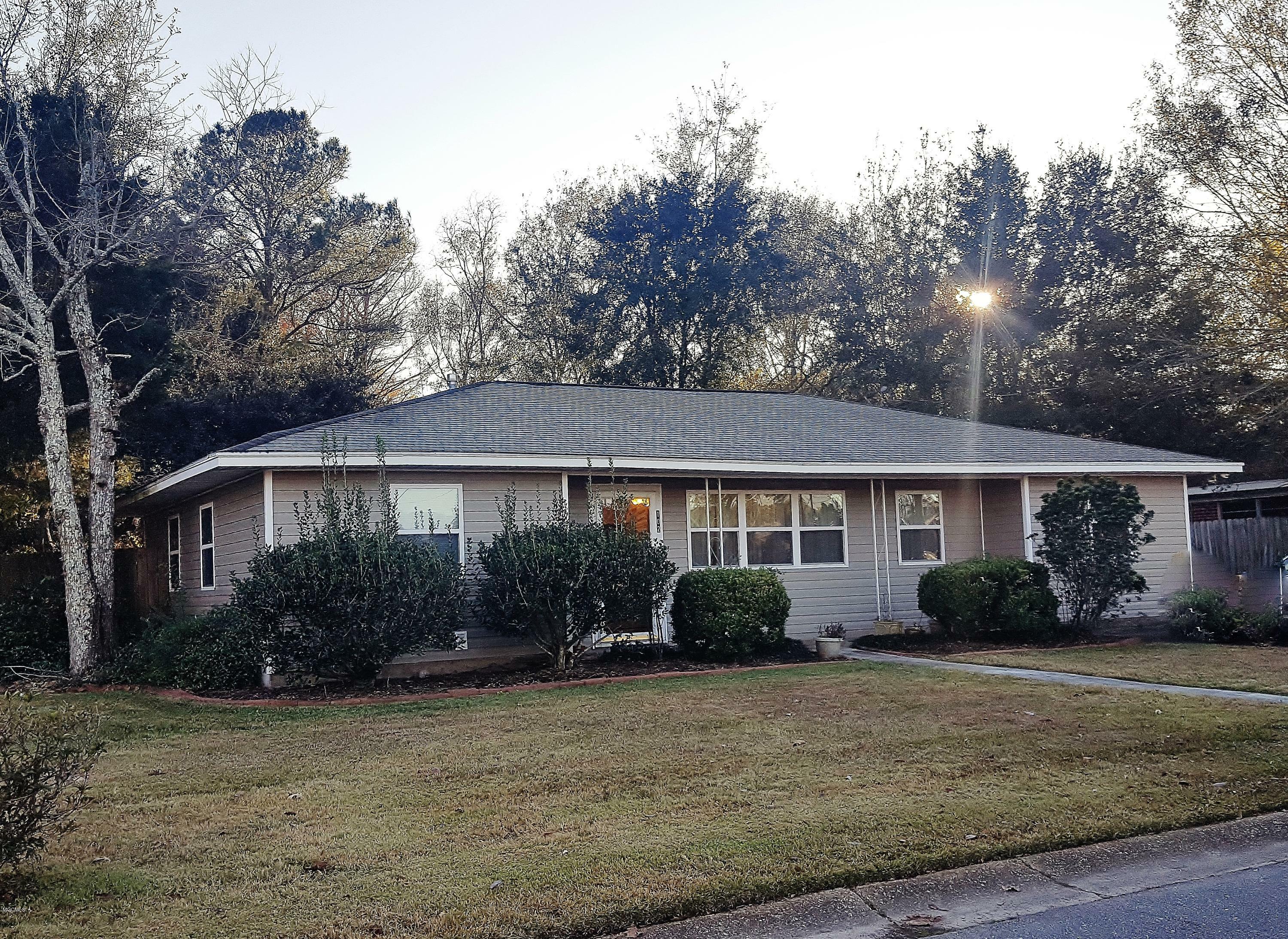 Property Photo:  102 Pecan Park Drive  MS 39564 