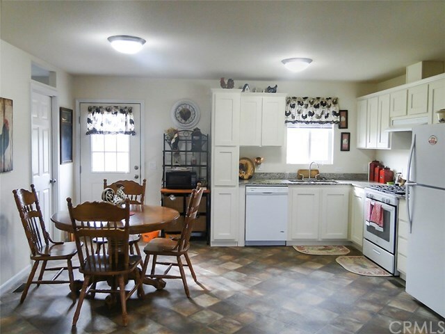 Property Photo: 21121 Loconomi CA 95461