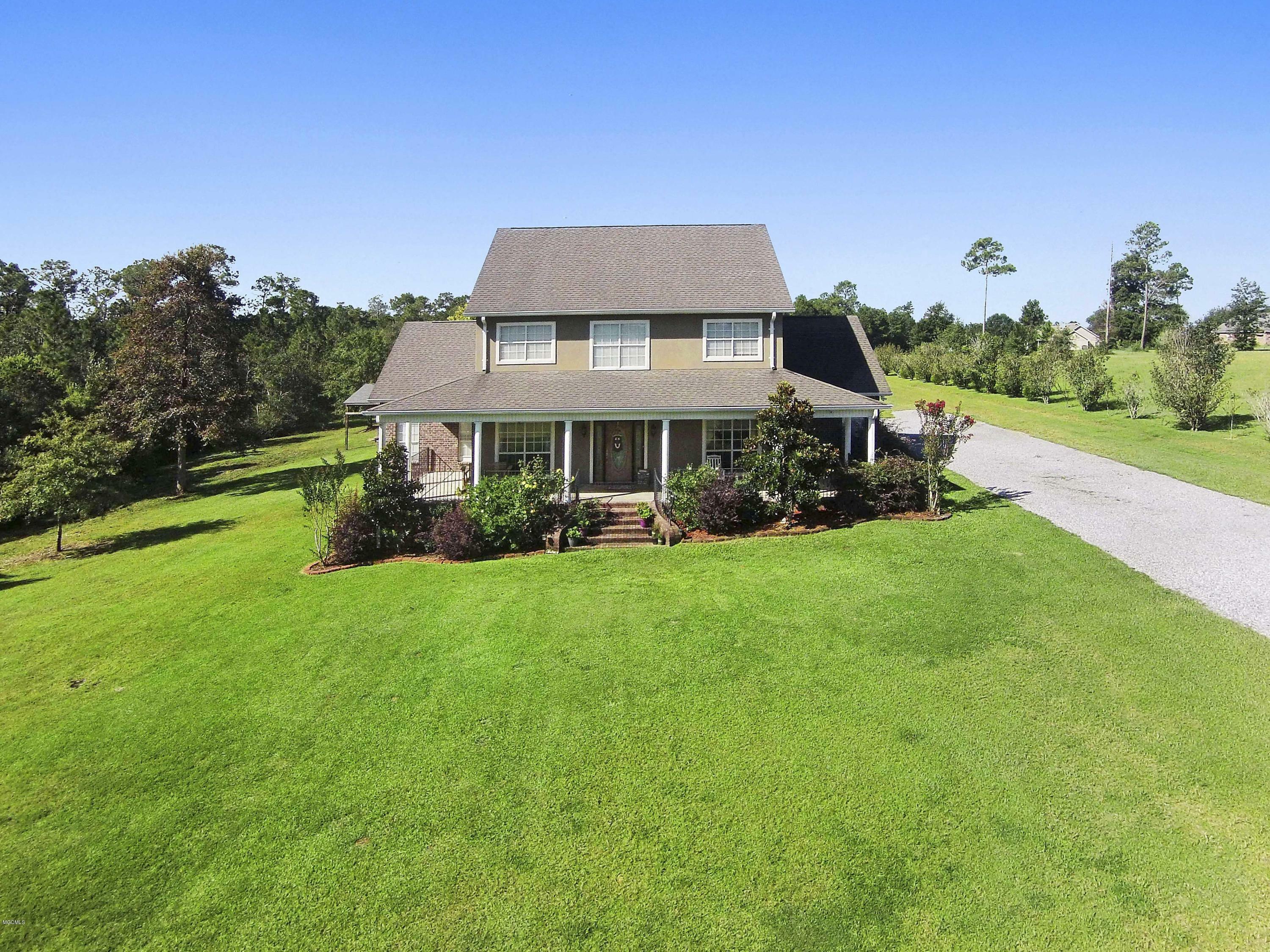 Property Photo: 5024 Ivanhoe Drive MS 39556