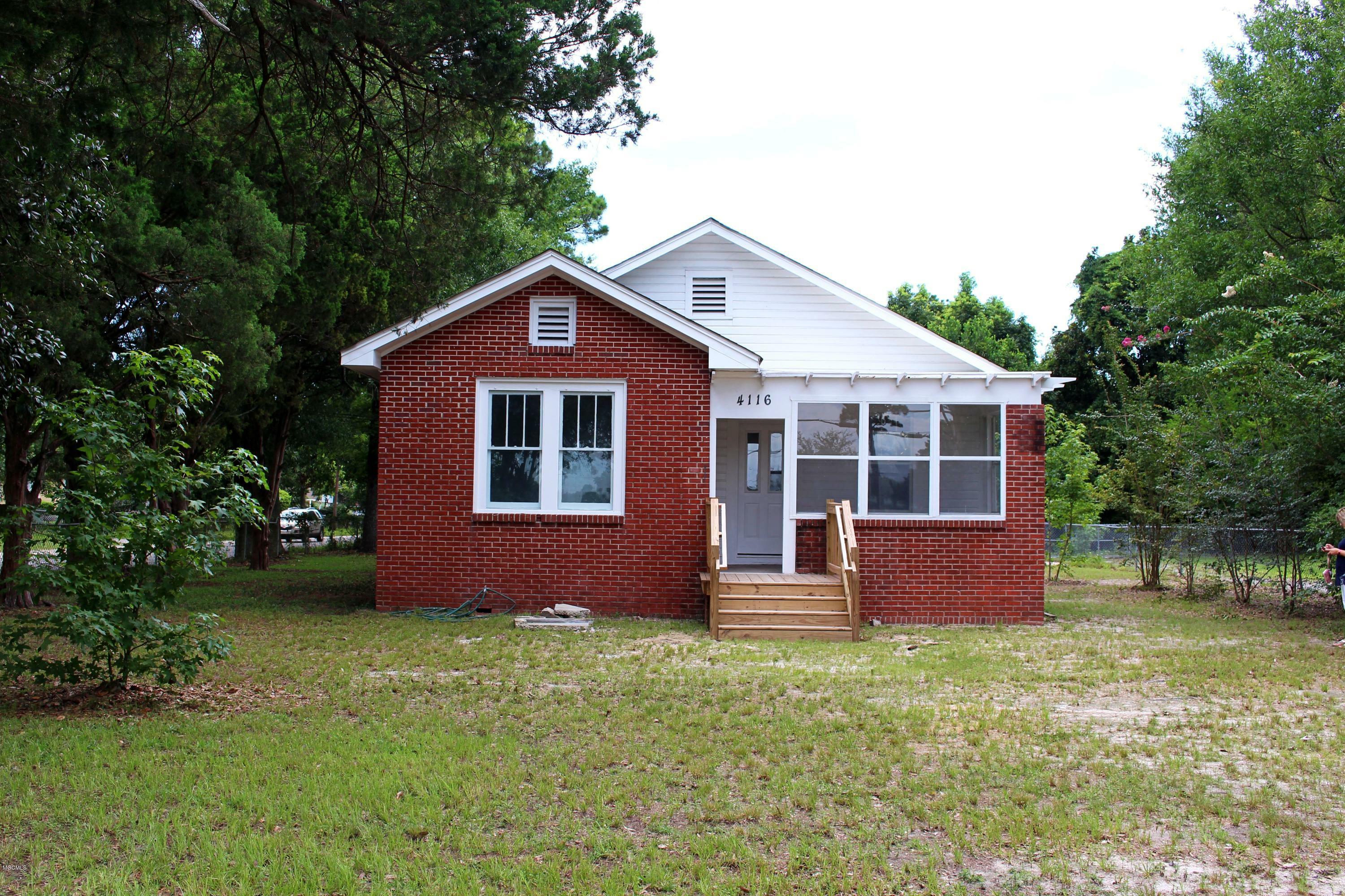 Property Photo:  4116 15th Street  MS 39501 