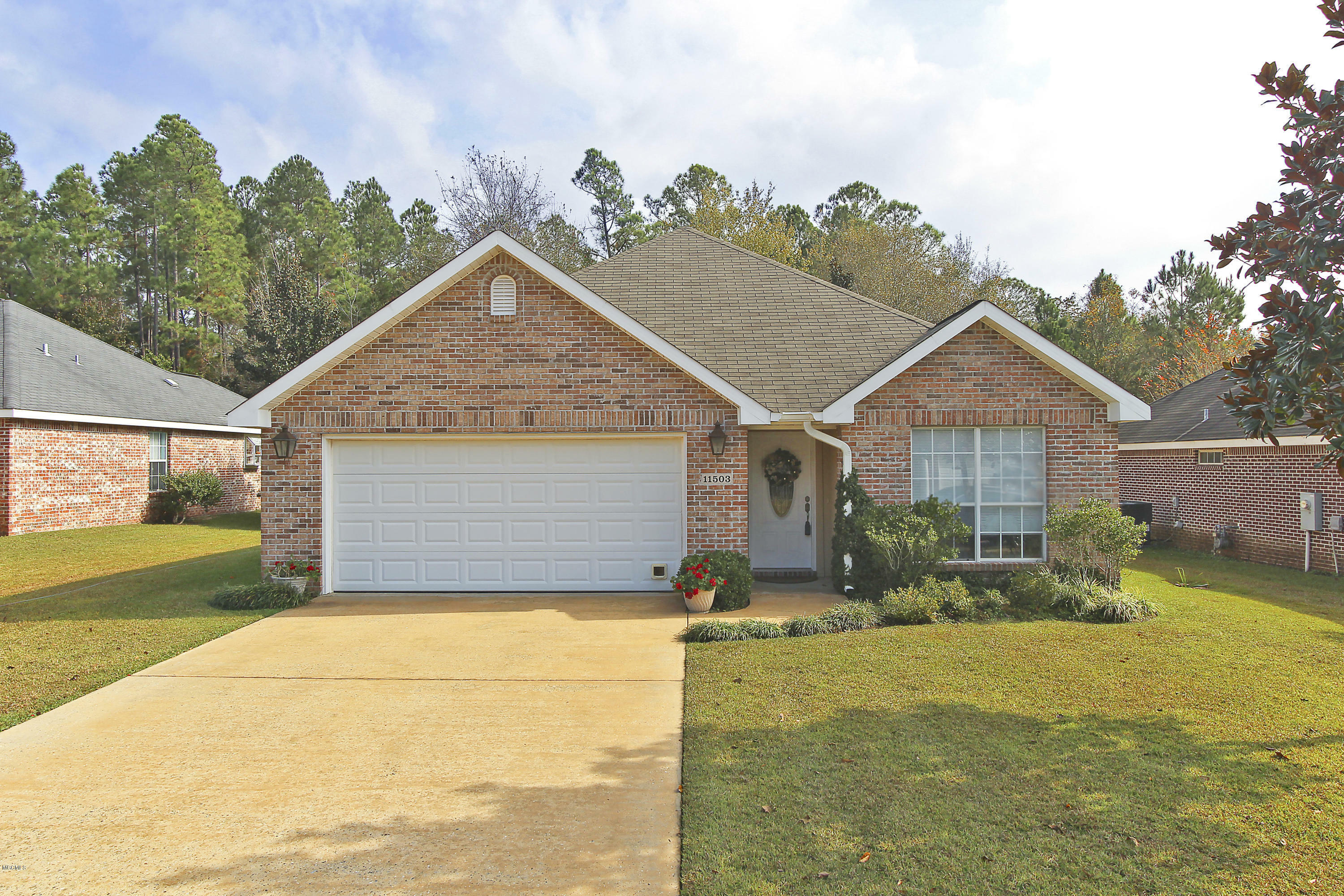 Property Photo: 11503 Azalea Trace MS 39503