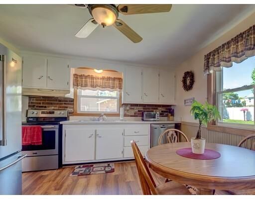 Property Photo:  7 Everett Ave  MA 01570 