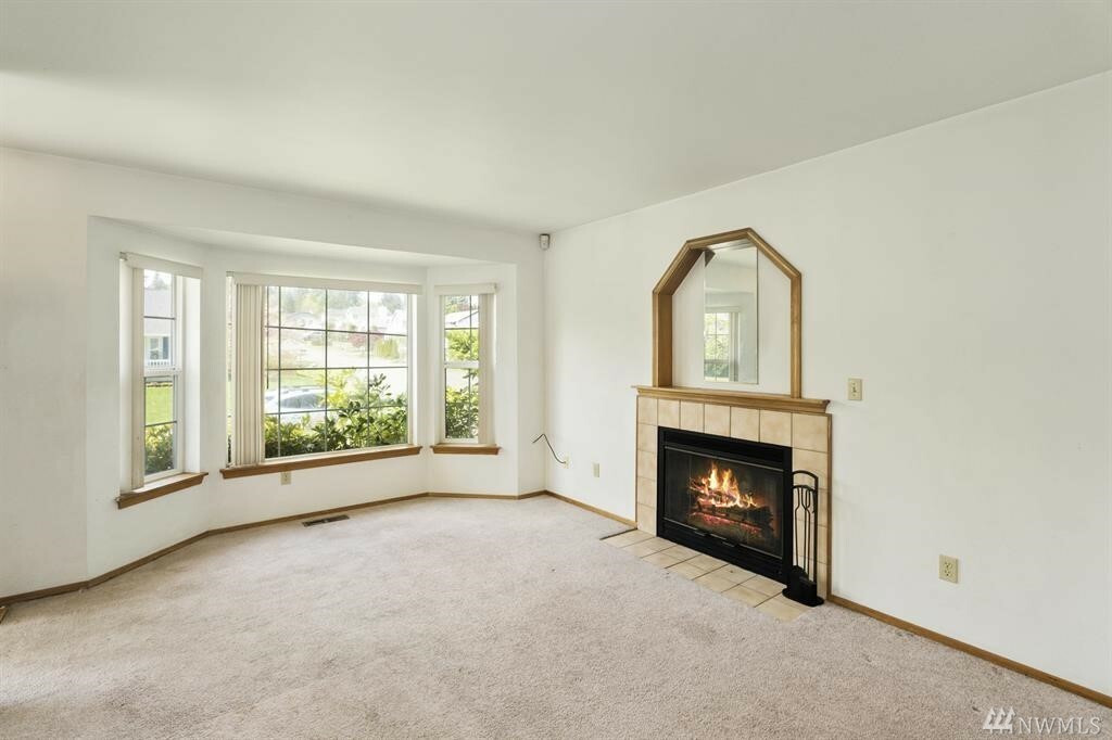 Property Photo: 1599 E Cosmo Lane WA 98366