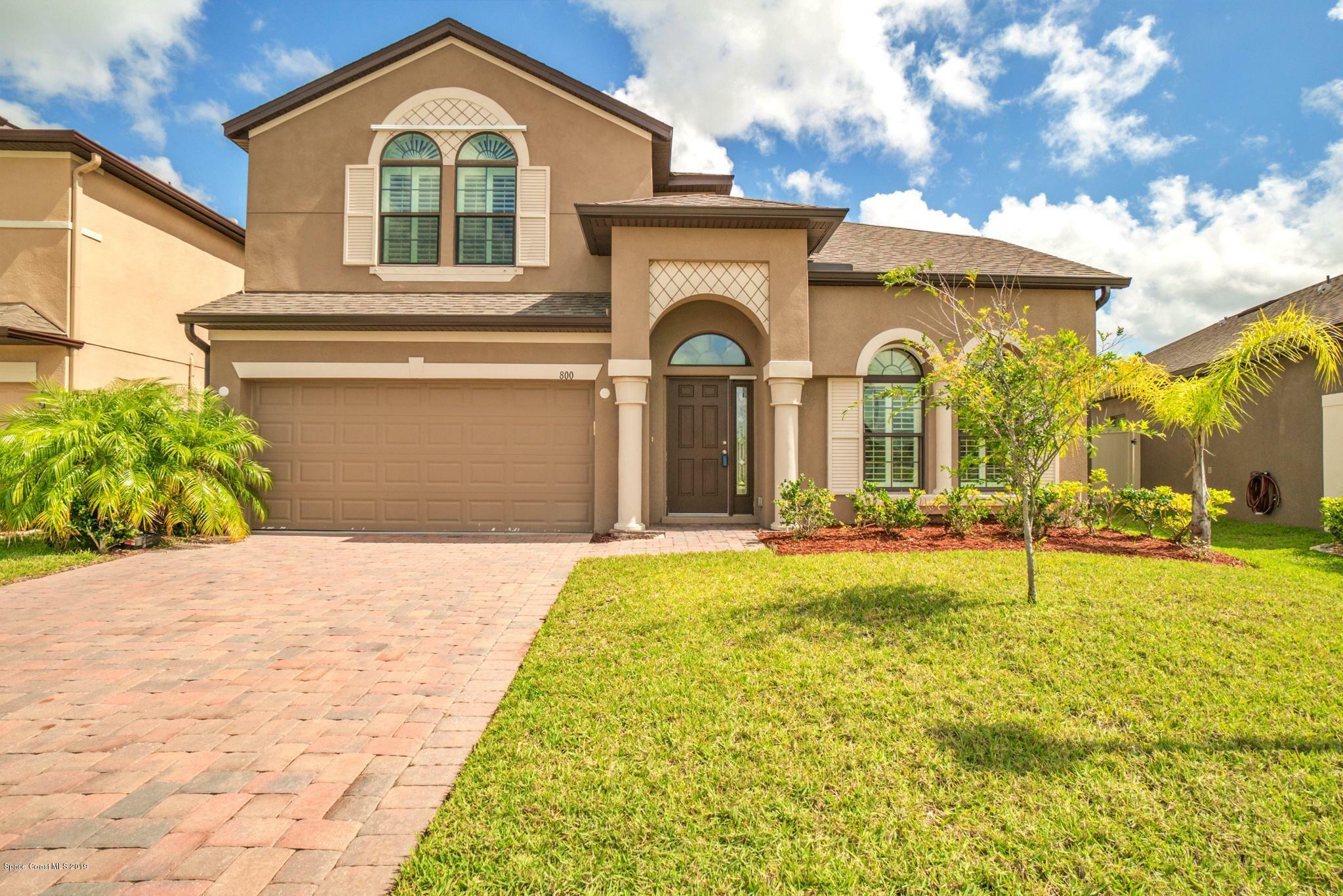 Property Photo:  800 Fiddleleaf Circle  FL 32904 