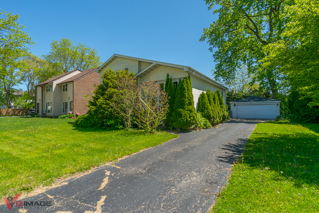 Property Photo: 297 5th Street IL 60090