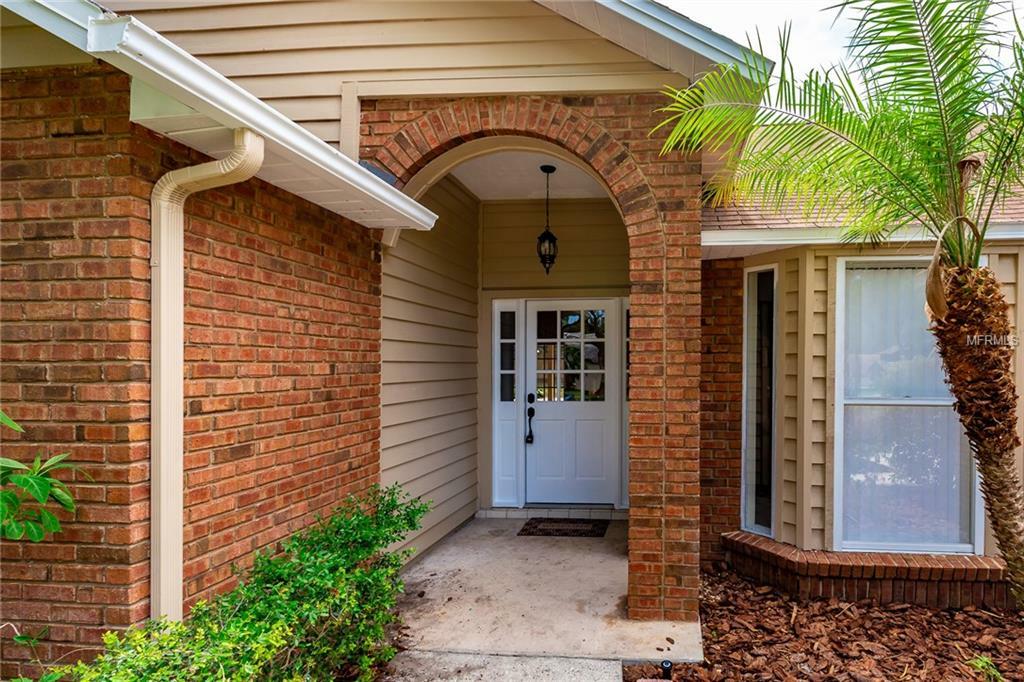 Property Photo:  1433 Clarion Drive  FL 33596 