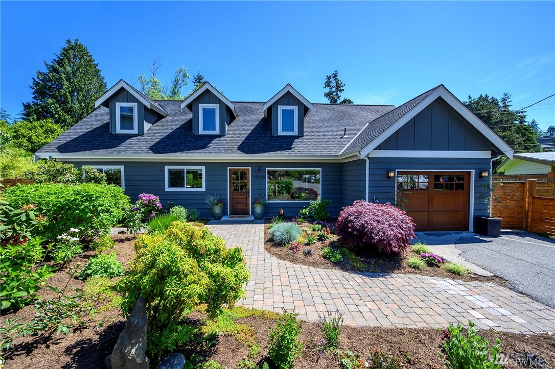 Property Photo:  7025 182nd Place SW  WA 98026 