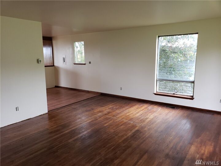 Property Photo:  3406 W 3rd St  WA 98221 
