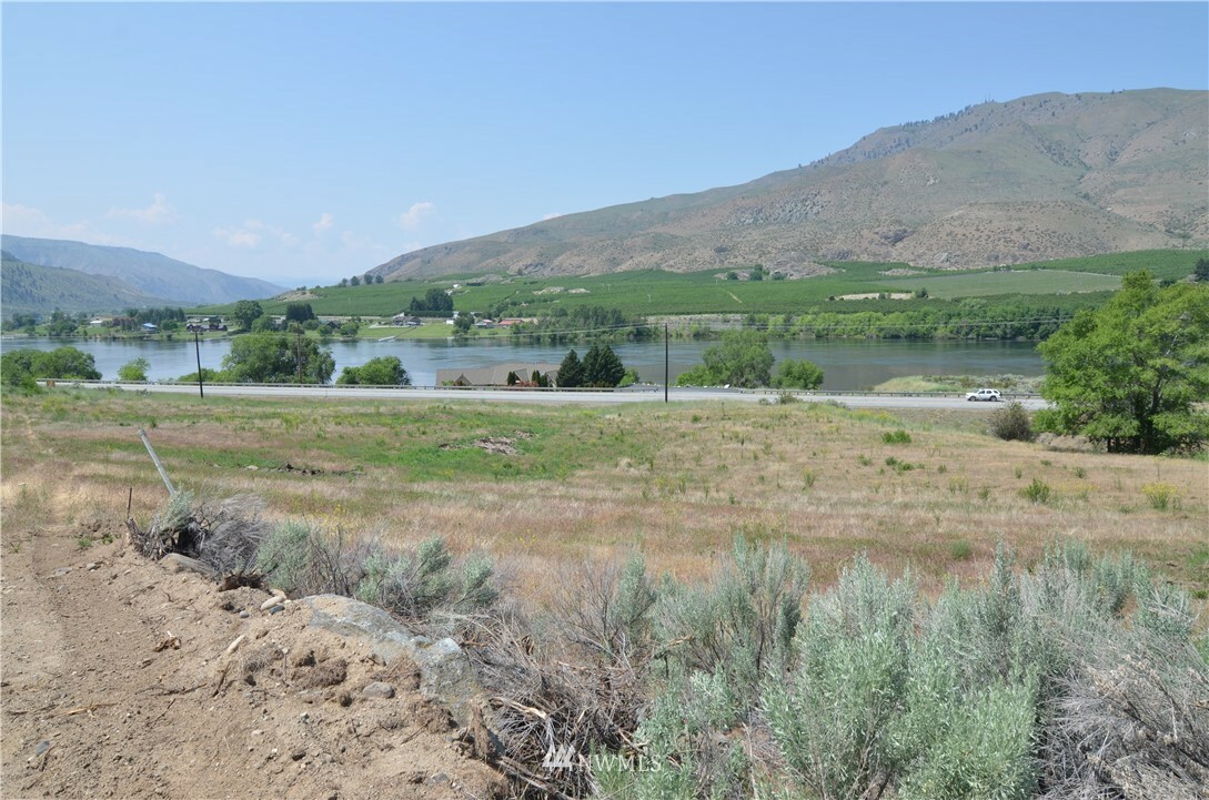 Property Photo: 10000 Xxx US 97 Highway WA 98843