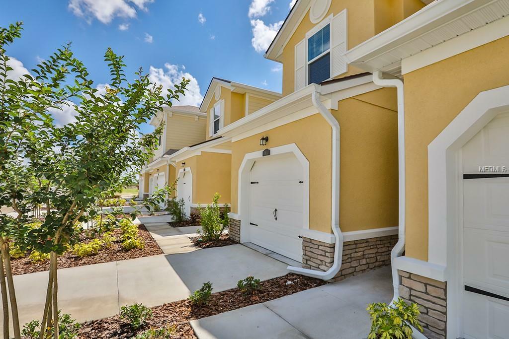 Property Photo:  11614 Rolling Green Drive 516/73  FL 34211 