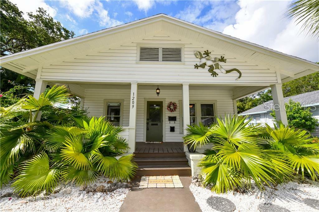 Property Photo:  1209 12th Avenue W  FL 34205 