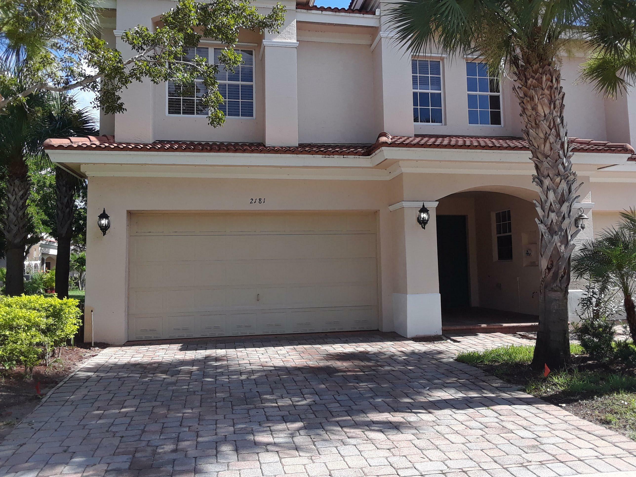 Property Photo:  2181 SW Cape Cod Drive  FL 34953 