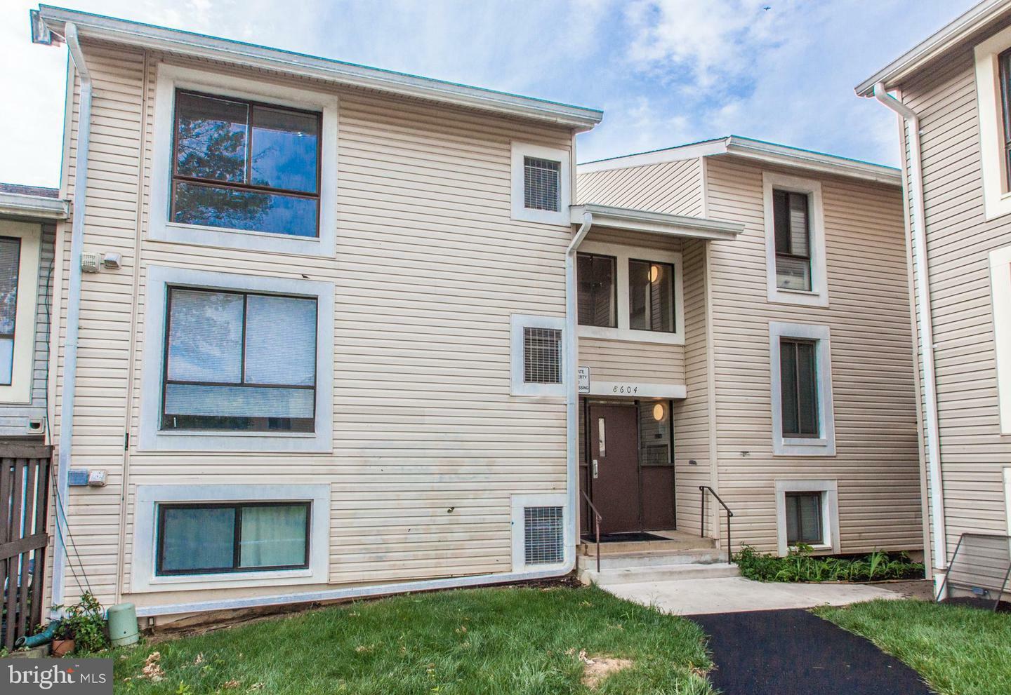 Property Photo: 8604 Village Way A VA 22309