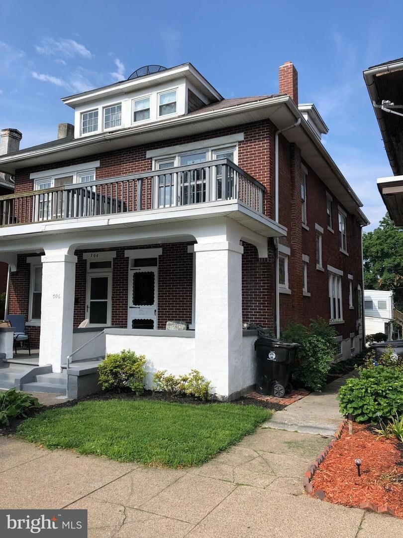 Property Photo:  706 N 18th Street  PA 17103 
