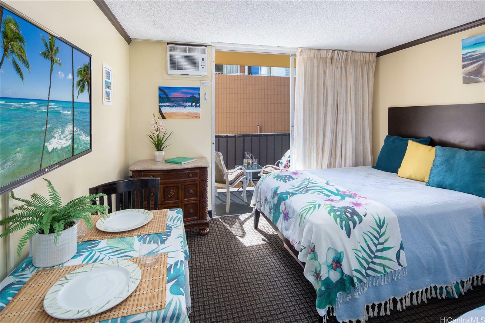 Property Photo:  2425 Kuhio Avenue 503  HI 96815 