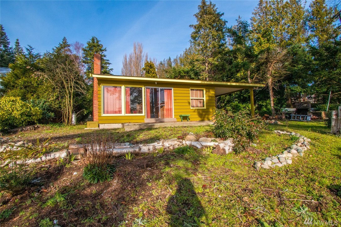 Property Photo:  10030 Samish Island Rd  WA 98232 