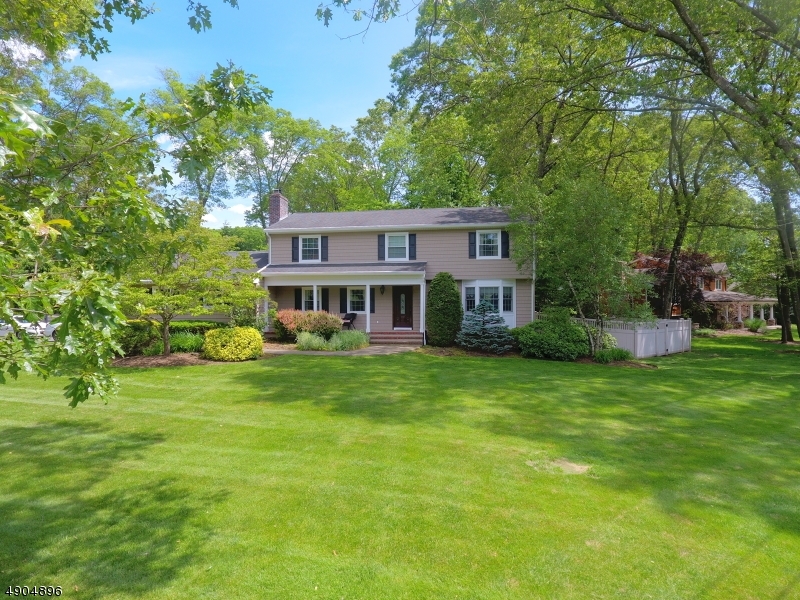 Property Photo:  356 Rodney Rd  NJ 07481 