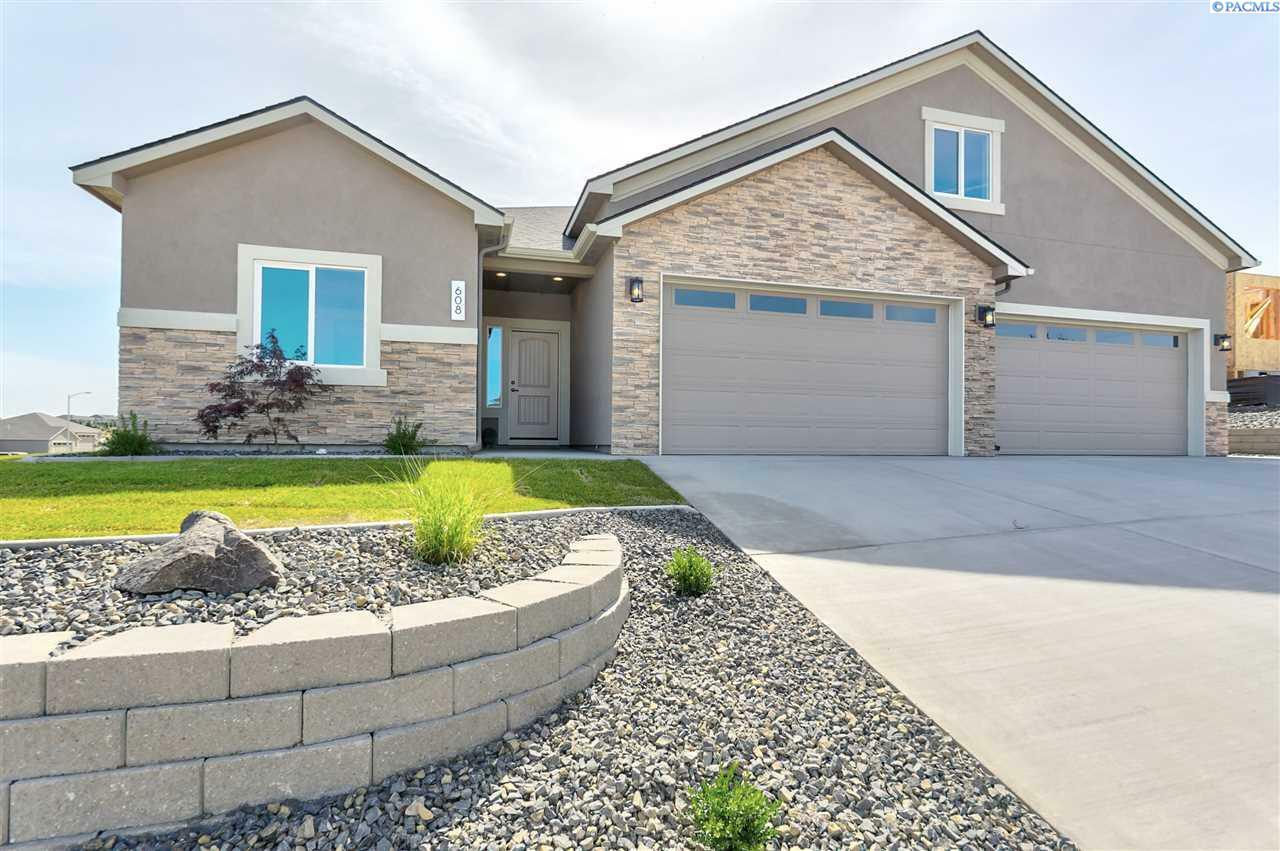 608 Troy Ave  West Richland WA 99354 photo