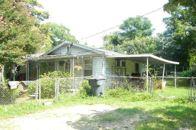 Property Photo:  118 W Robinson Avenue  GA 30813 