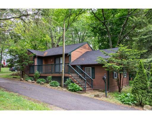 Property Photo: 4 Oak Ave MA 01982