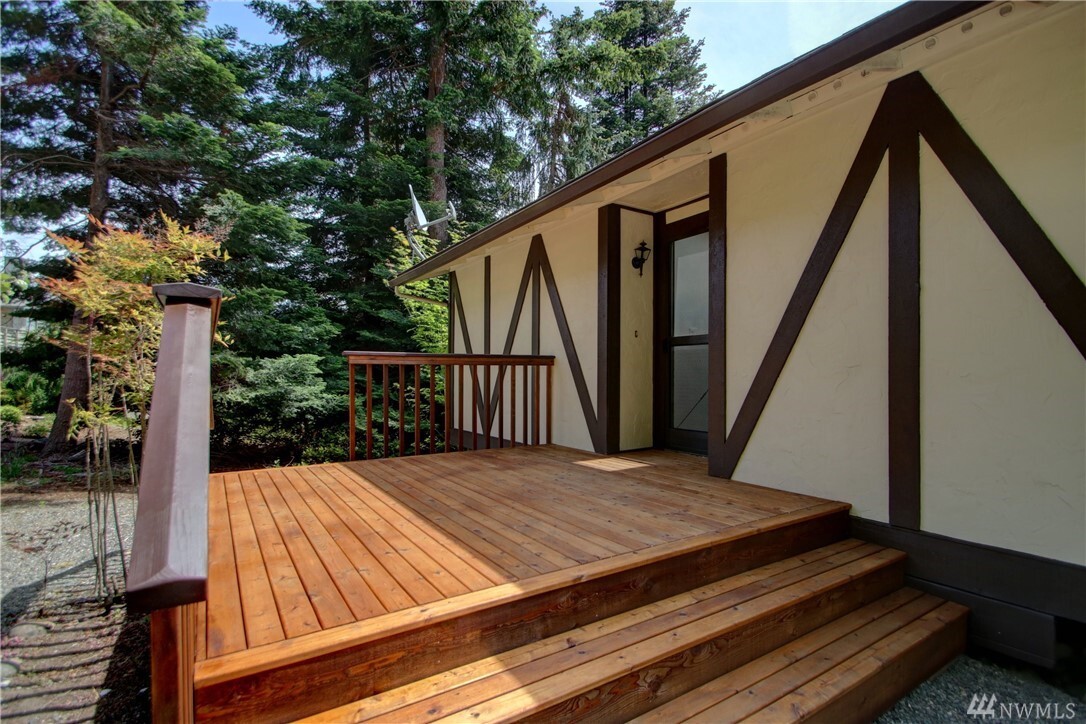 Property Photo: 432 Klickitat Dr WA 98257
