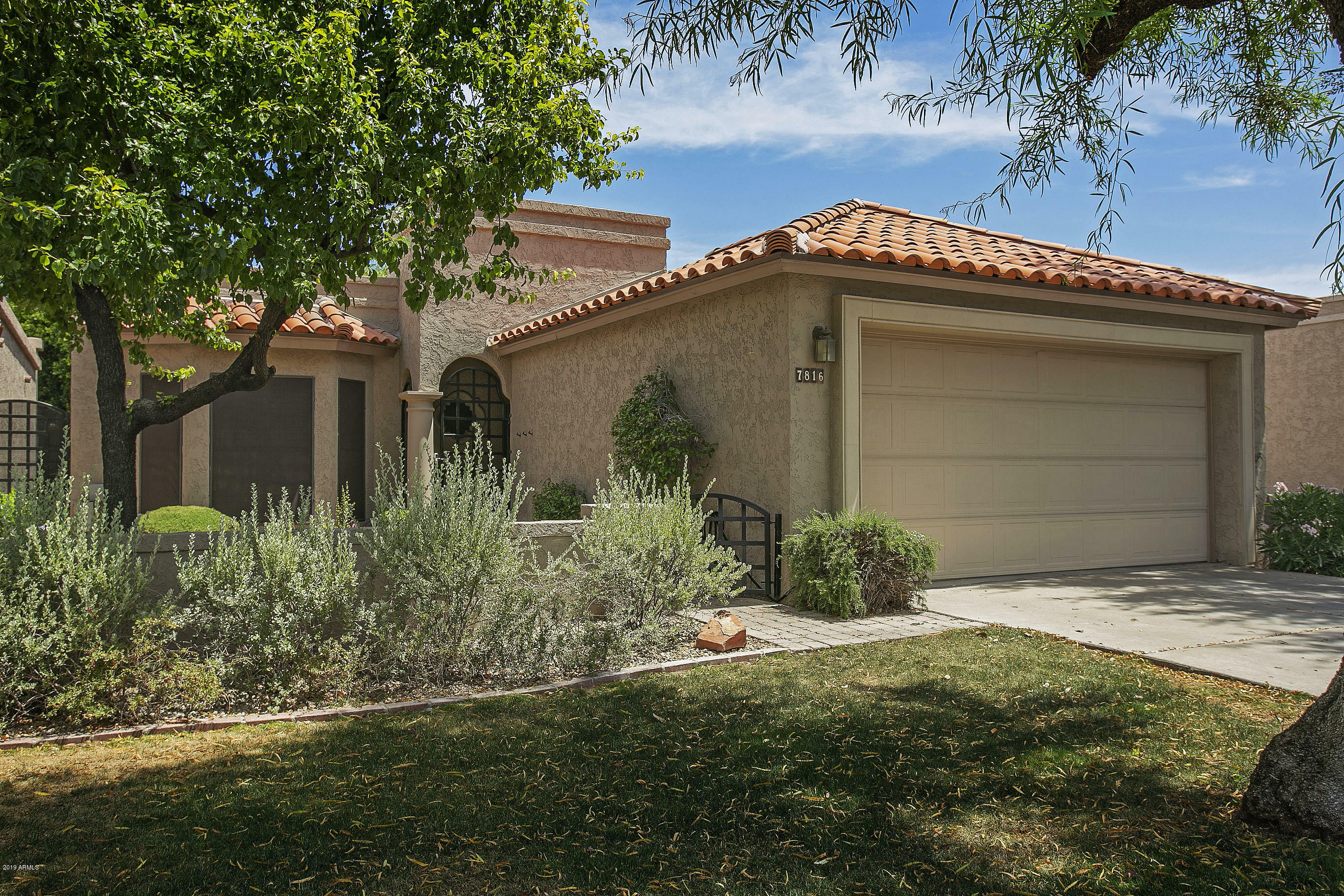 Property Photo:  7816 E Ocotillo Road  AZ 85250 