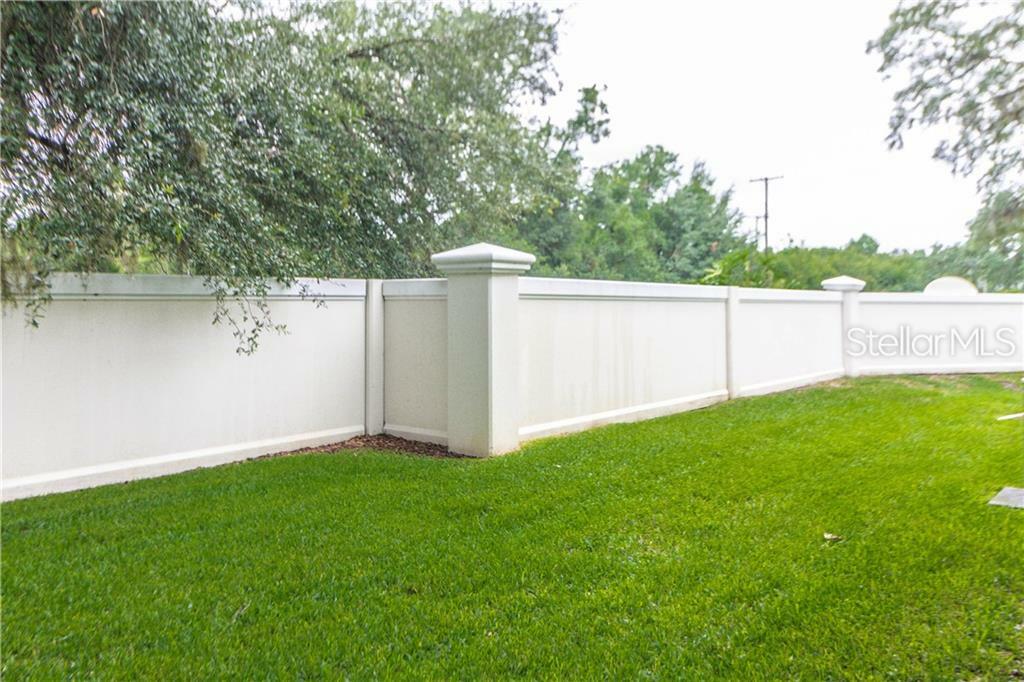 Property Photo:  3449 High Hampton Circle  FL 33610 