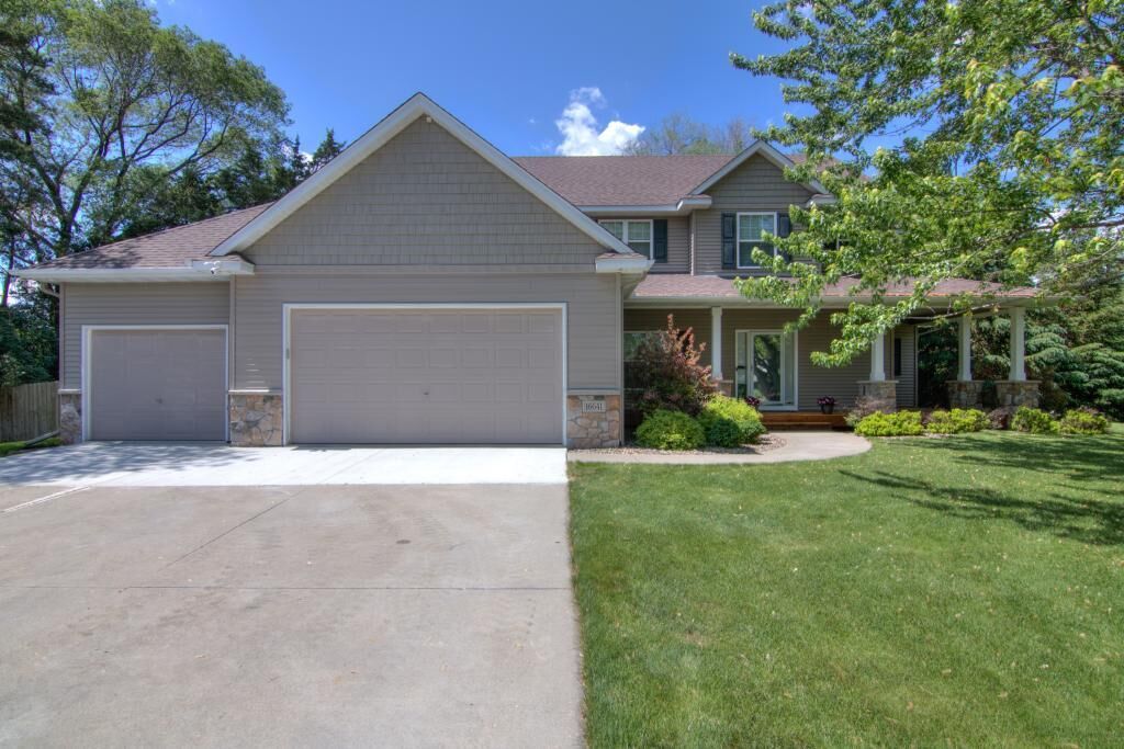 Property Photo:  16641 Firestone Path  MN 55024 